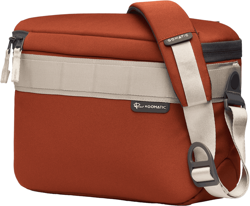 Gomatic Peter McKinnon Luma Camera Sling 12L, Rust